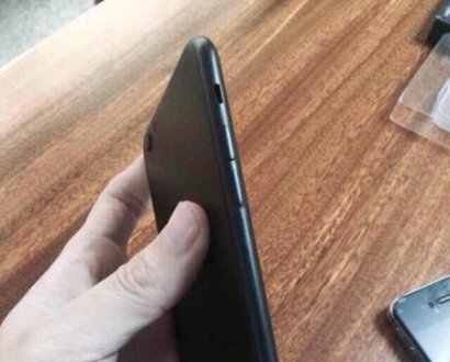 疑iPhone 6模具曝光：超薄机身圆角设计