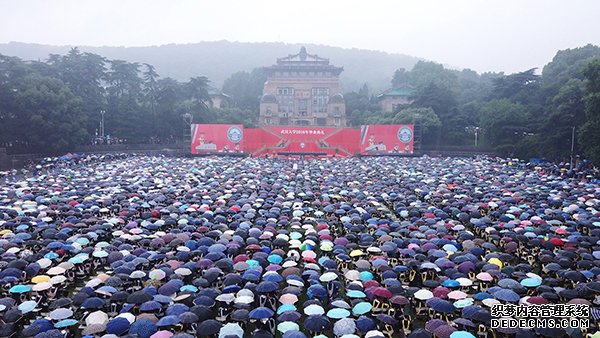 2018年毕业季校长致辞:或温情,或哲理,还很接