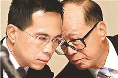李嘉诚：处世须“建立自我追求无我”