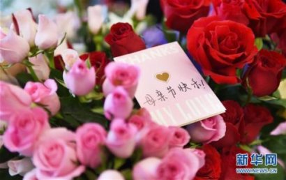 母亲节贺卡寄语祝福词关于母爱的名人名言 赞美