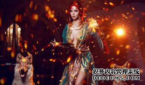 战斗民族妹纸Cosplay集锦 特莉丝酥胸微露，风韵十足