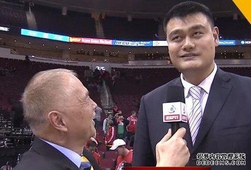 NBA解说名嘴的经典语录，杨毅：麦迪打球像阿拉