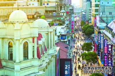 江汉路步行街迎“蝶变”，这里将成武汉首个国