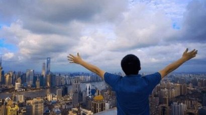 要拼尽全力，也要驻足停歇